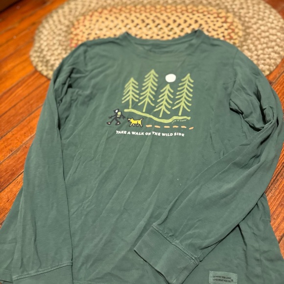 Life Is Good dog print nature shirt Green Long Sleeve Tee size m - Picture 2 of 6